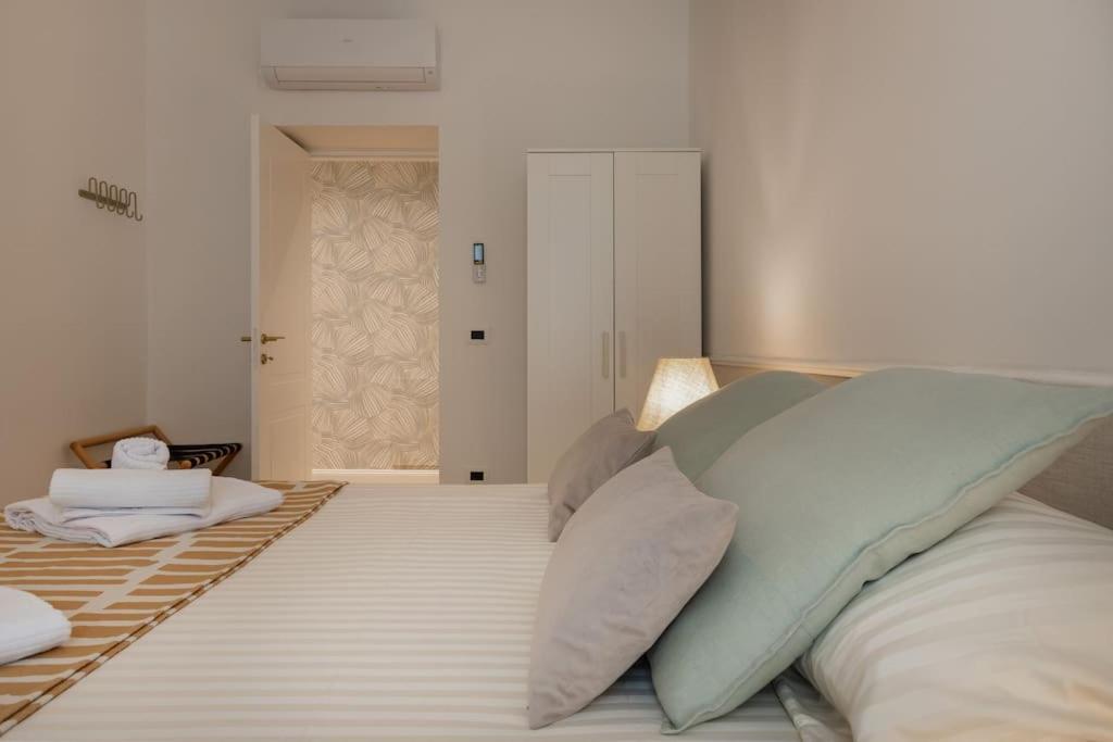 Foscolo 46 - Elegant Family Apartment Trieste Exterior photo
