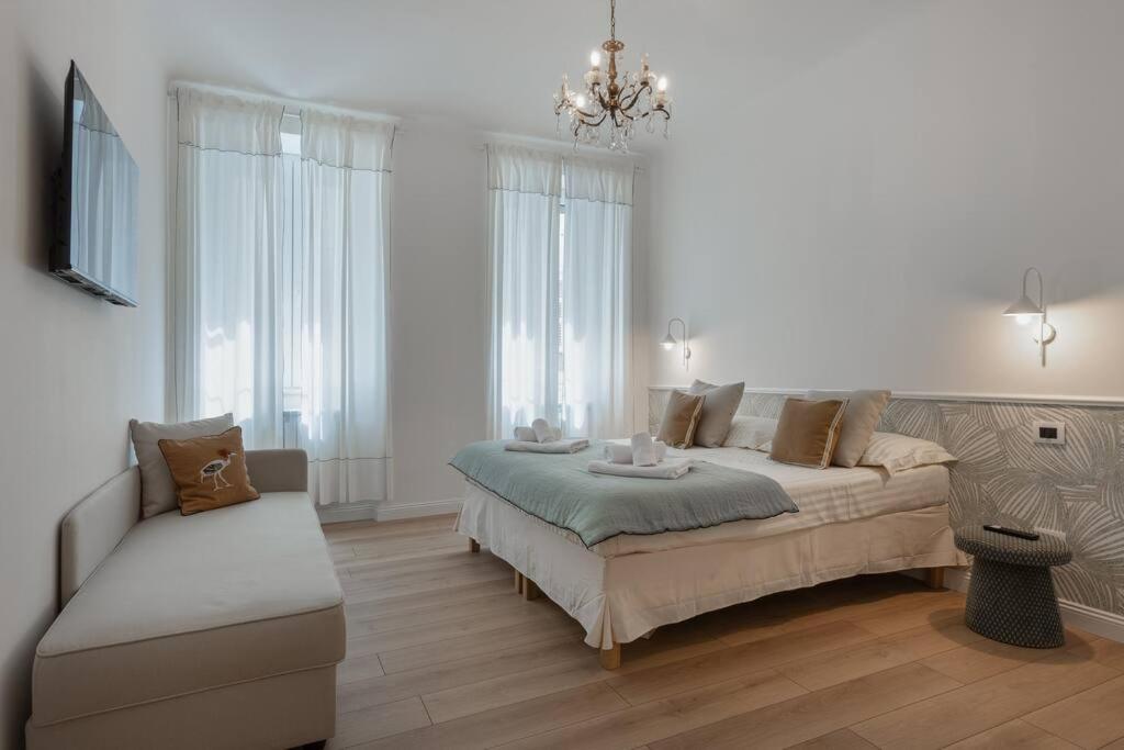 Foscolo 46 - Elegant Family Apartment Trieste Exterior photo